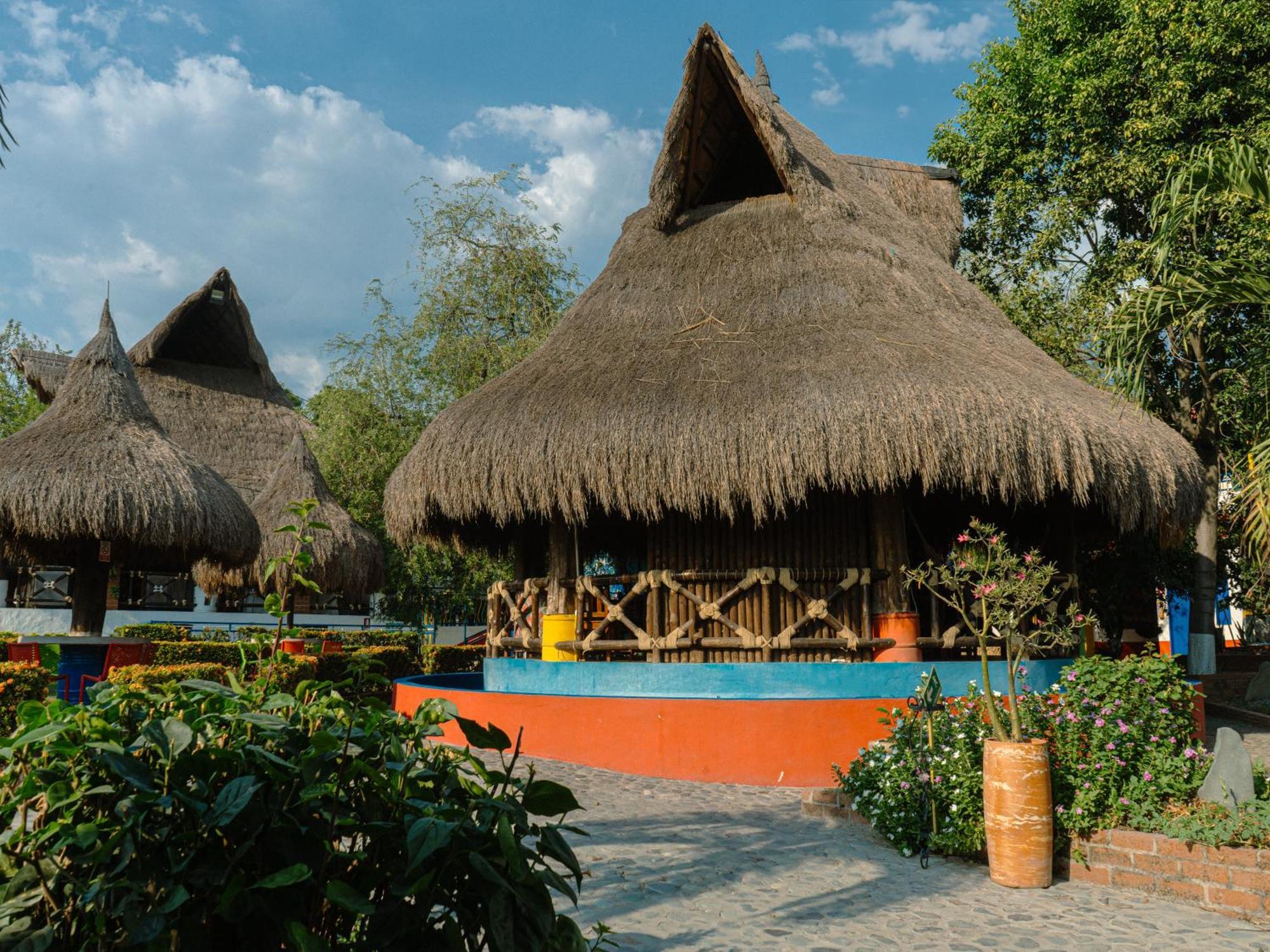 Hotel Acuarela Del Rio Santa Fe de Antioquia Exteriér fotografie